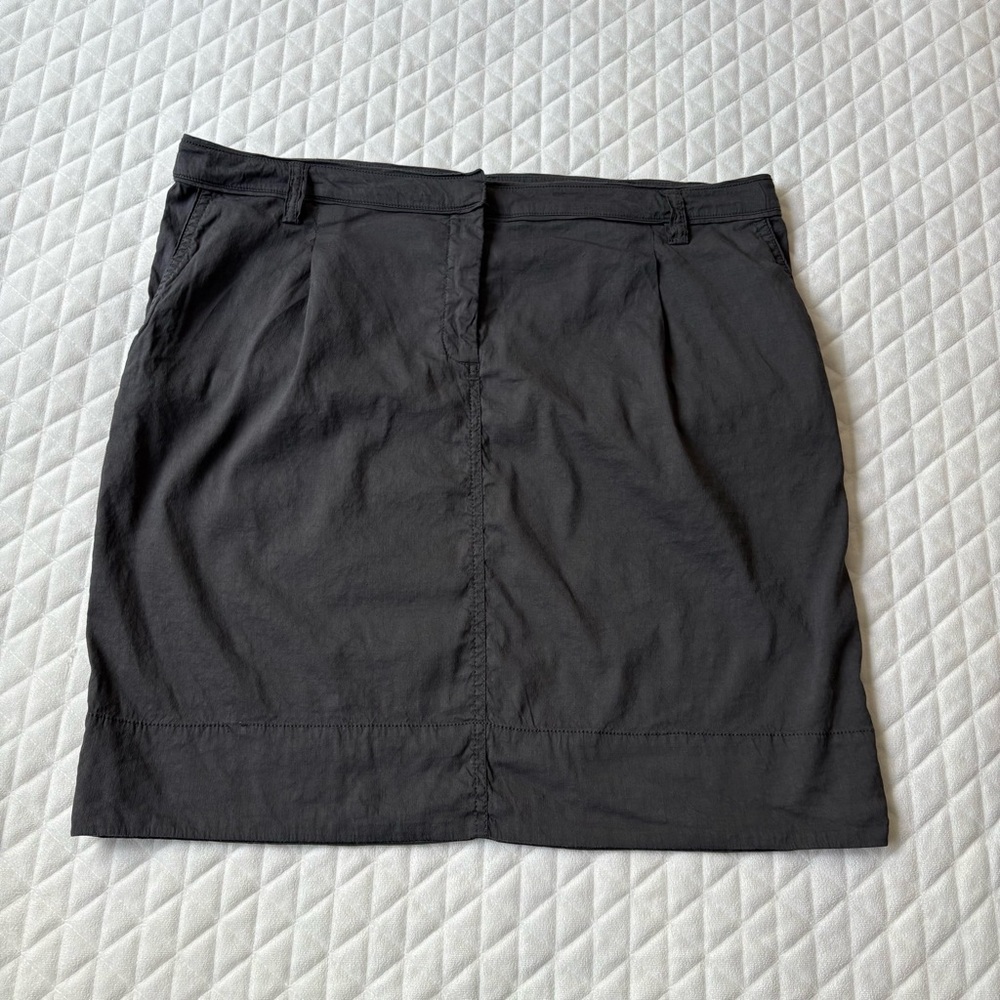 Eileen Fisher women’s Skirt Size 16 Black color Linen Blend A-line Pockets